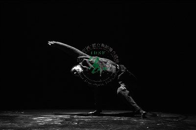 舞者阿迪亚的《无处不在》